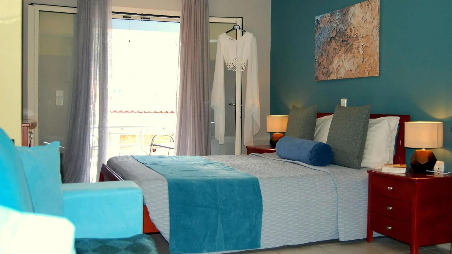 Alkyoni Apartments & Studios Poros